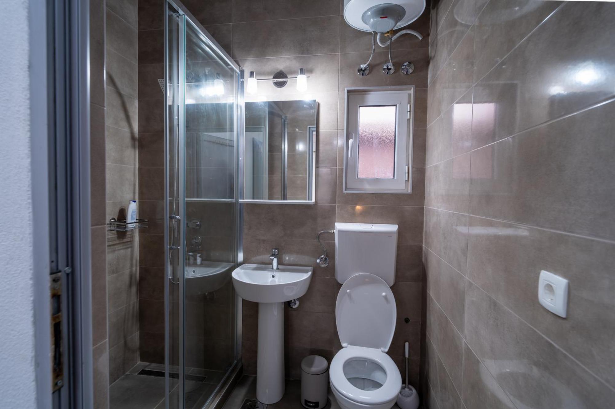 Dane Apartment Airport Podgorica Mitrovici  Zewnętrze zdjęcie